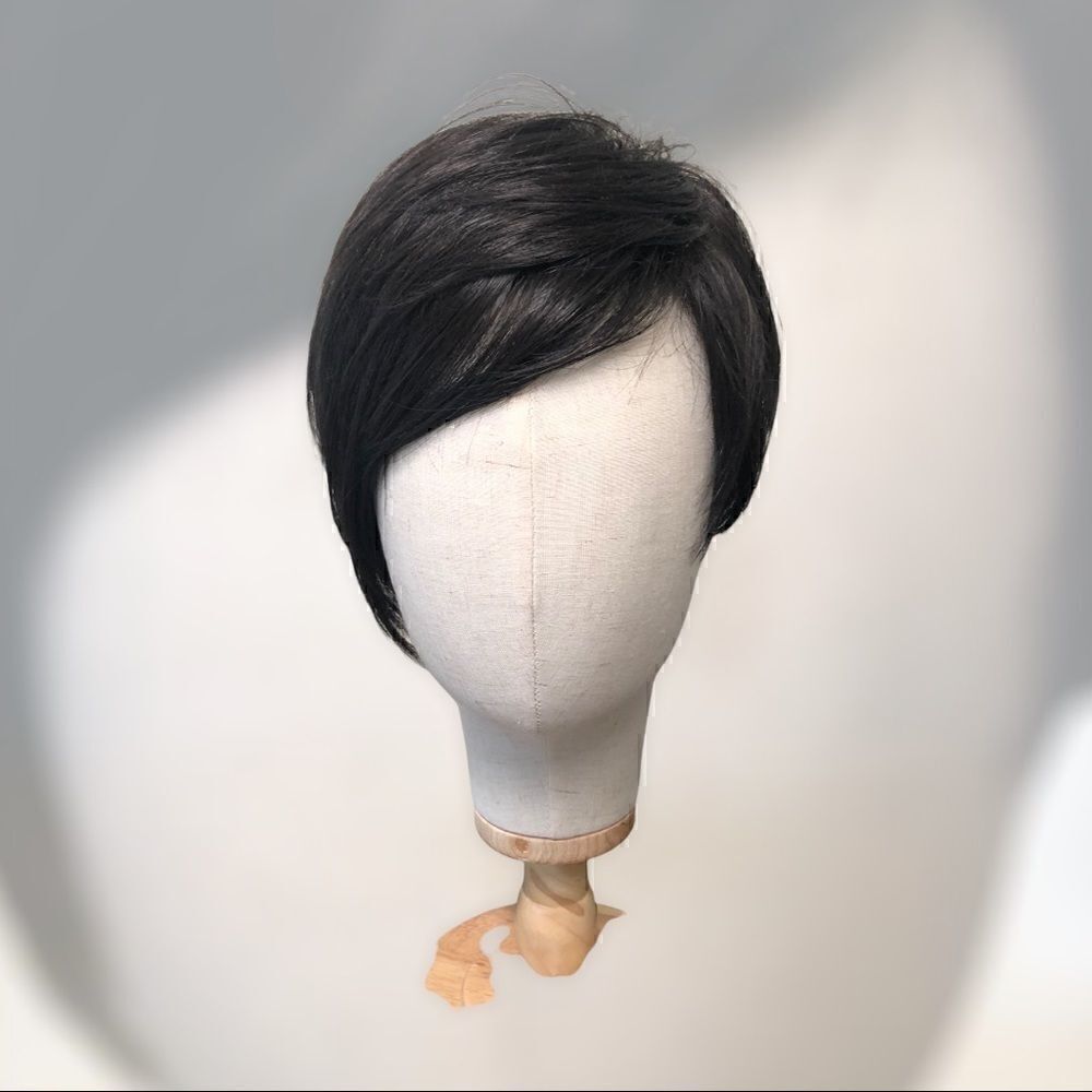 HairāDesignerāWig,ā
PixieĀ Cut,āSynthetic